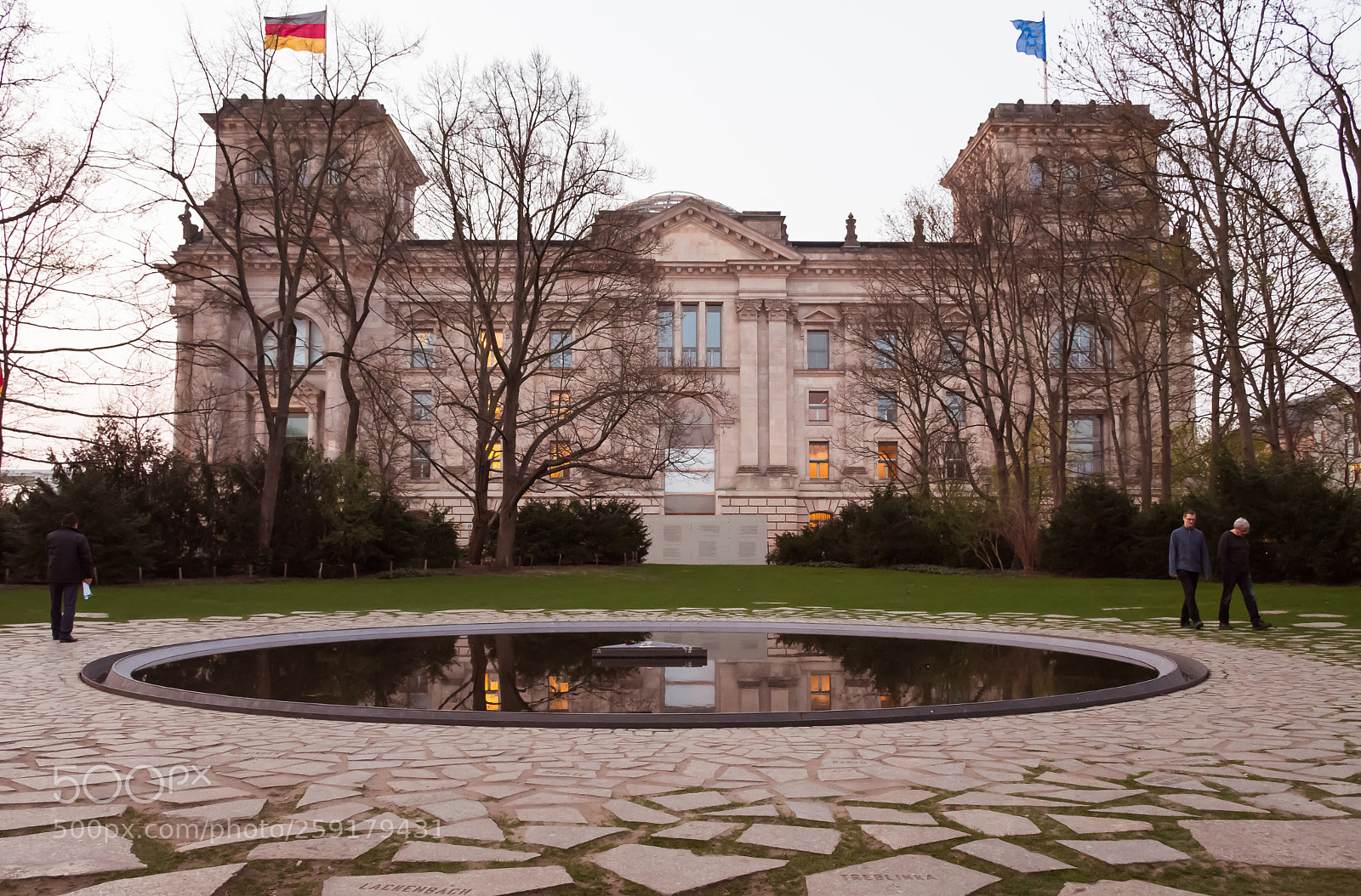 Nikon D7100 sample photo. Memorial to the sinti photography