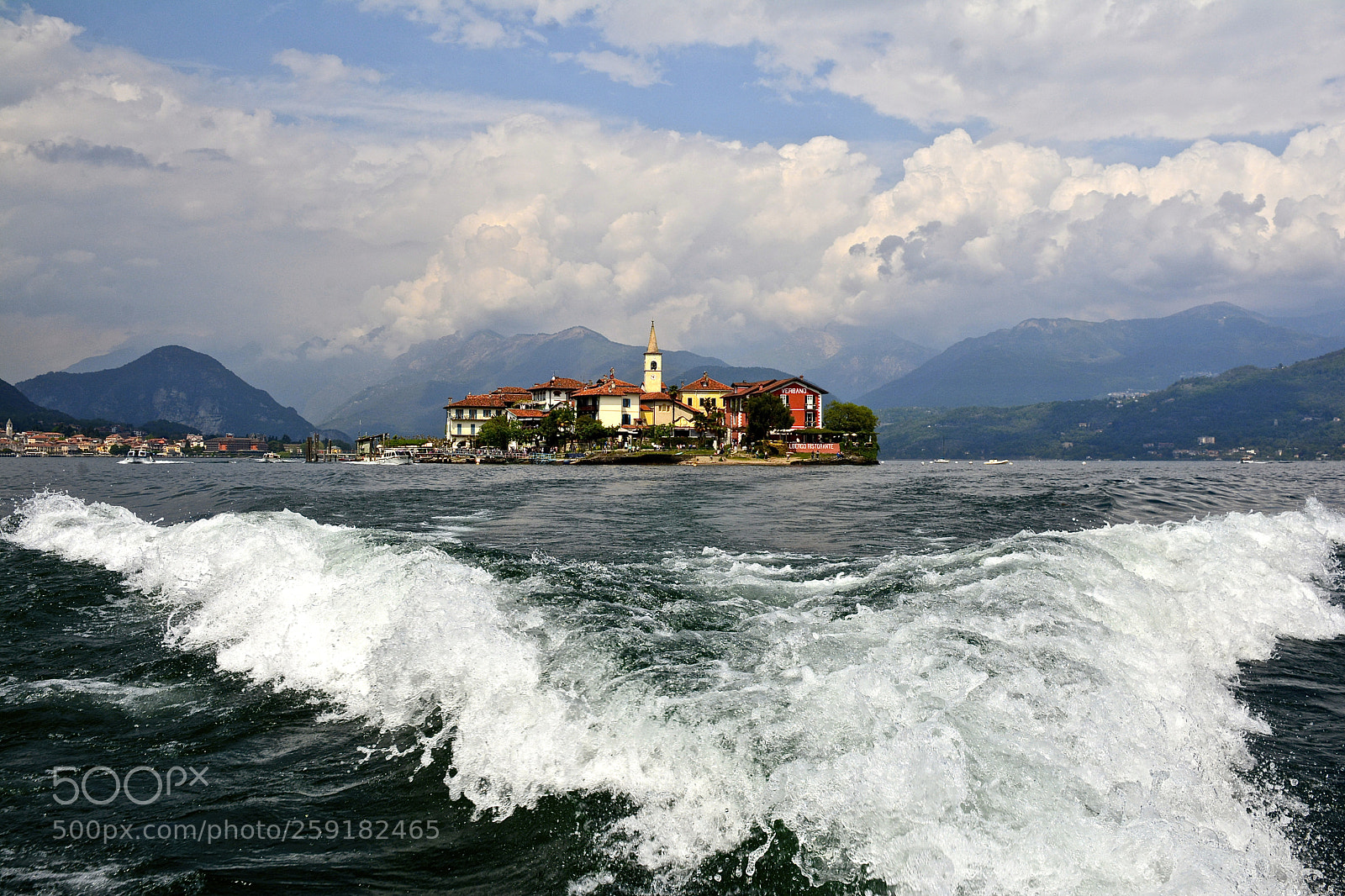 Nikon D7100 sample photo. Isola pescatori by boat photography