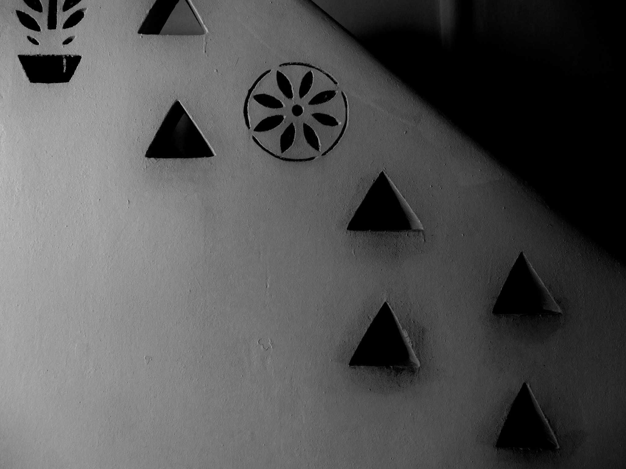 Leica V-Lux (Typ 114) sample photo. Stairway photography
