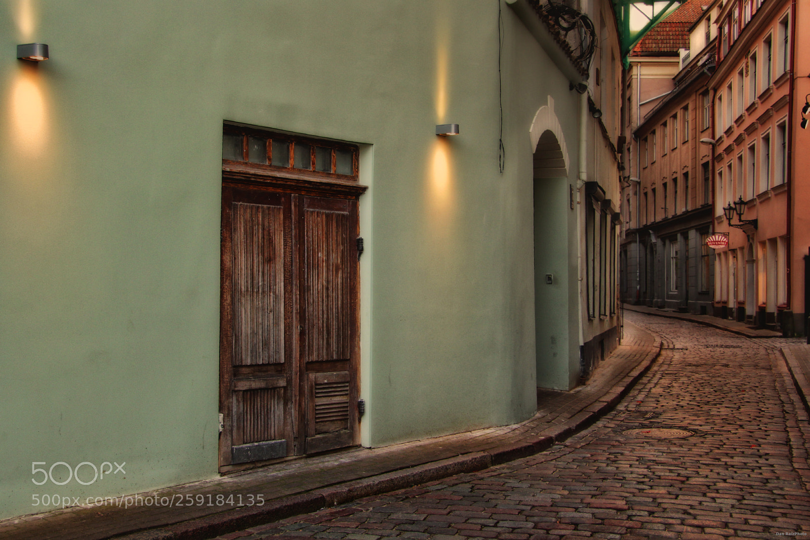 Canon EOS 60D sample photo. The old street photography