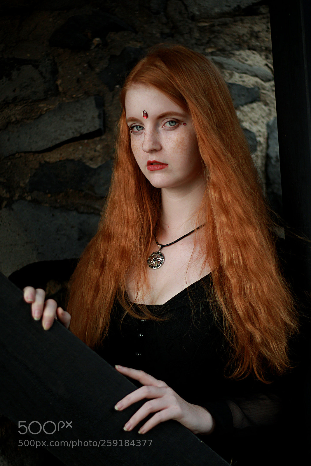 Canon EOS 700D (EOS Rebel T5i / EOS Kiss X7i) sample photo. Louna photography