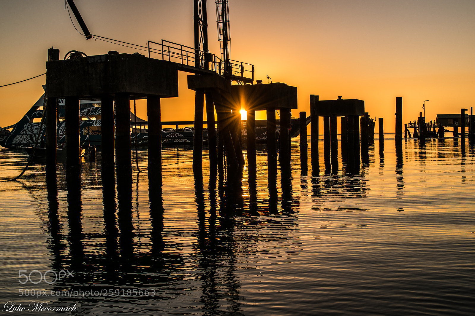 Nikon D5600 sample photo. Stradbroke island sunset photography