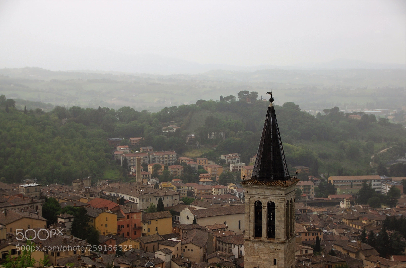 Canon EOS 600D (Rebel EOS T3i / EOS Kiss X5) sample photo. View of spoleto photography