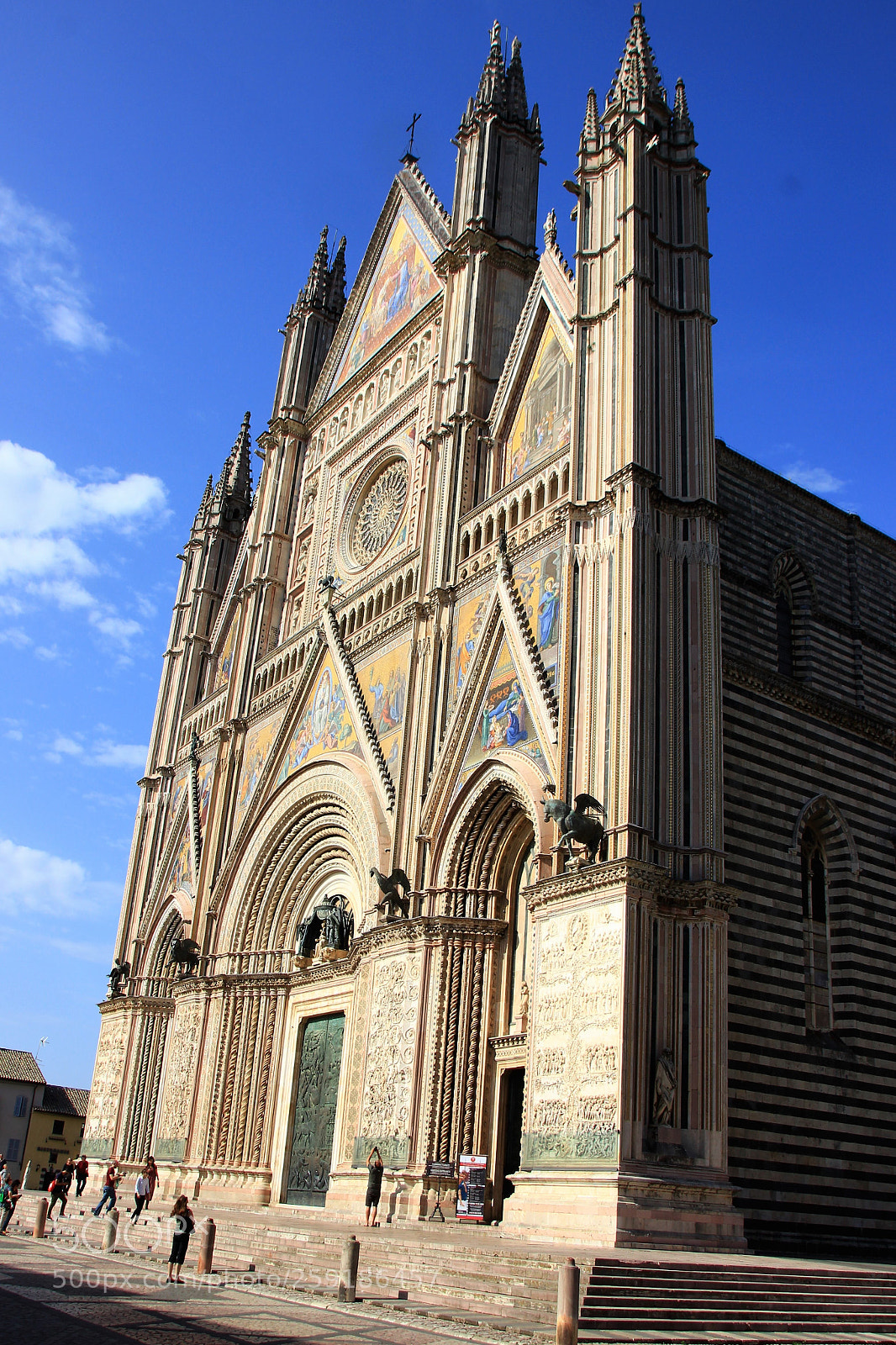 Canon EOS 600D (Rebel EOS T3i / EOS Kiss X5) sample photo. Beautiful cathedral photography