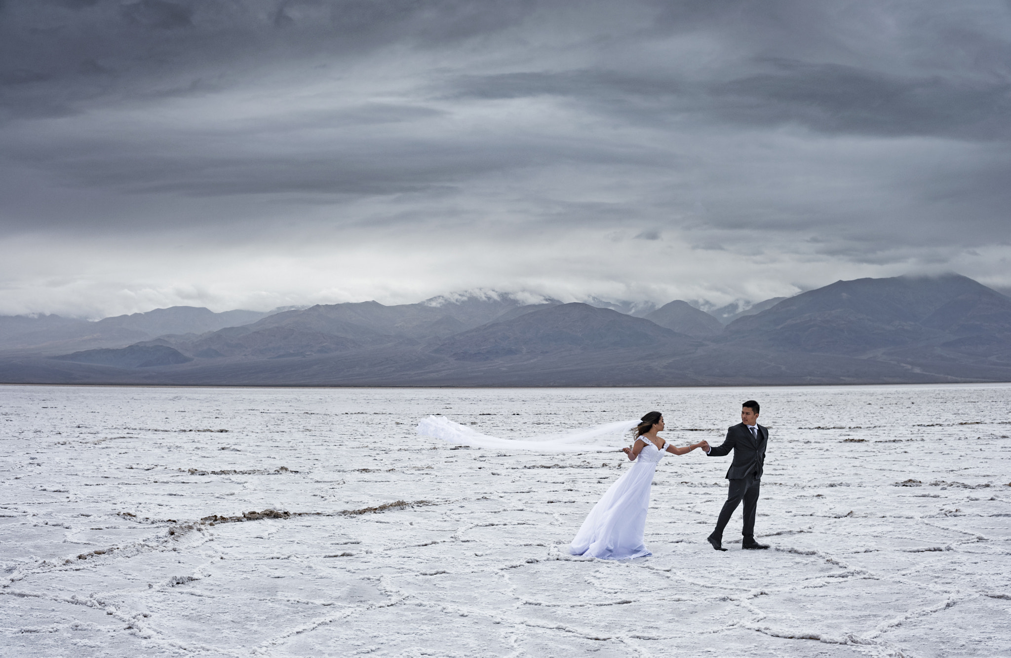 Leica SL (Typ 601) sample photo. Badwater & love photography