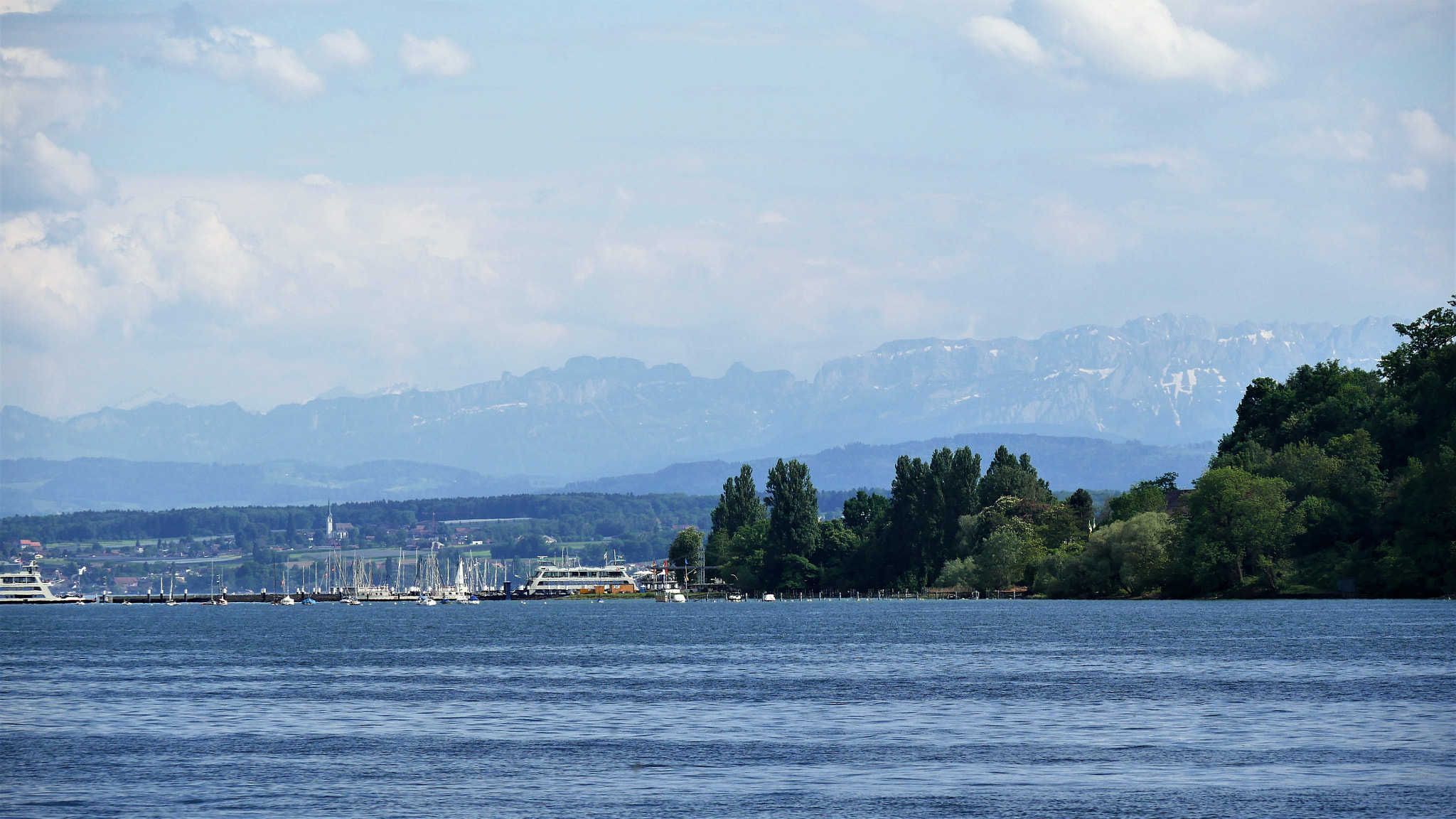 Panasonic DMC-G81 sample photo. Look around bodensee photography