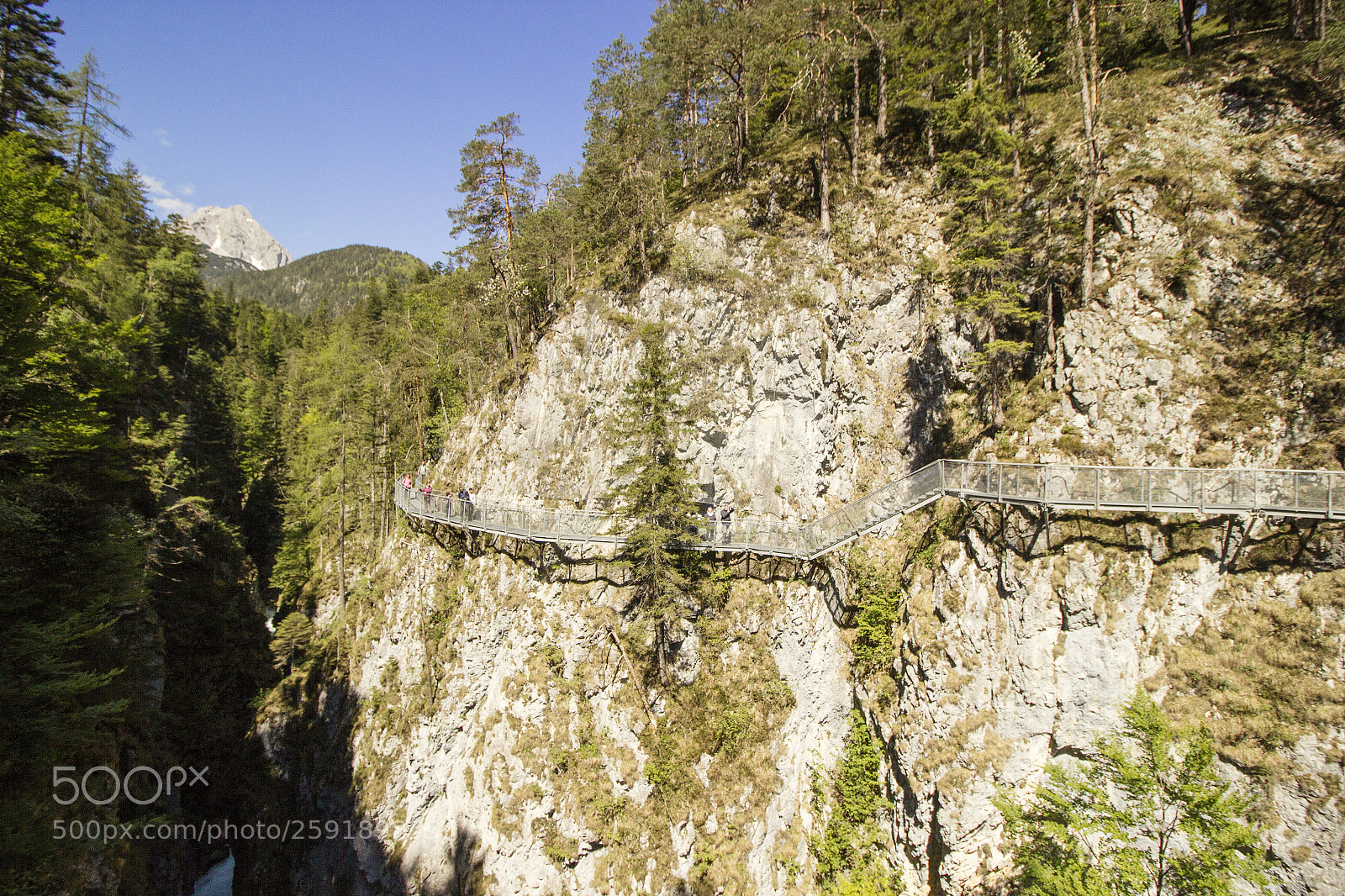 Canon EOS 600D (Rebel EOS T3i / EOS Kiss X5) sample photo. Leutaschklamm photography