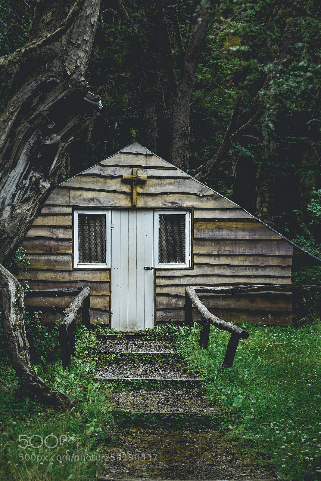 Canon EOS 6D sample photo. Cabin in the woods photography
