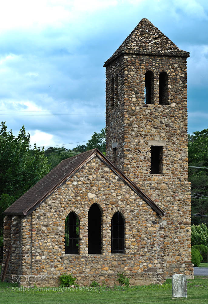 Nikon D80 sample photo. Moorefiled, wv and some photography