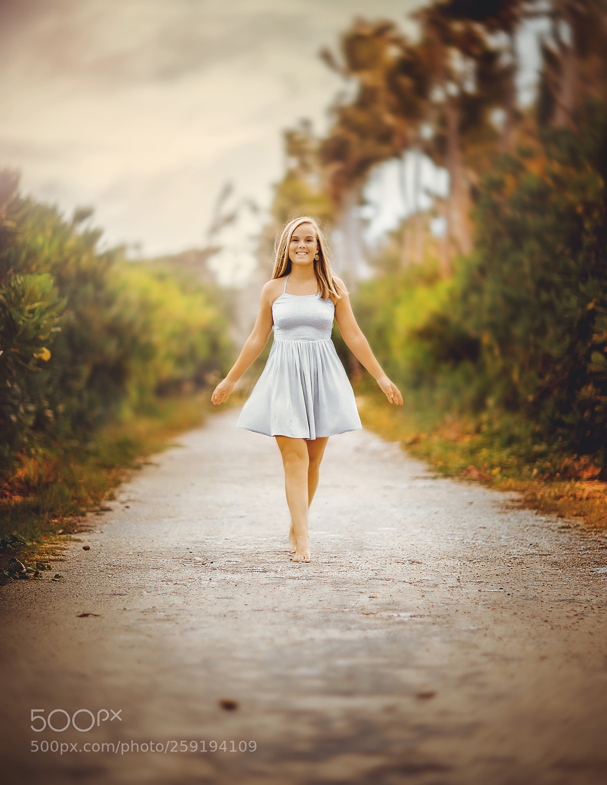 Canon EOS 6D sample photo. The gravel romp. photography