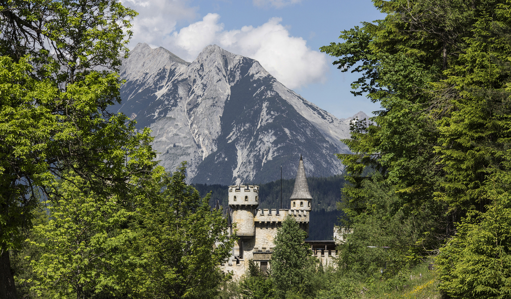 Canon EOS M sample photo. A trip back in time (seefeld castle) photography