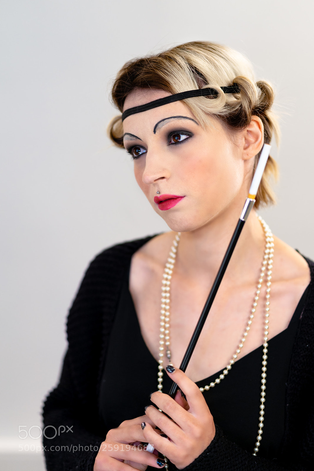 Sony a7 II sample photo. 1920's make up photography