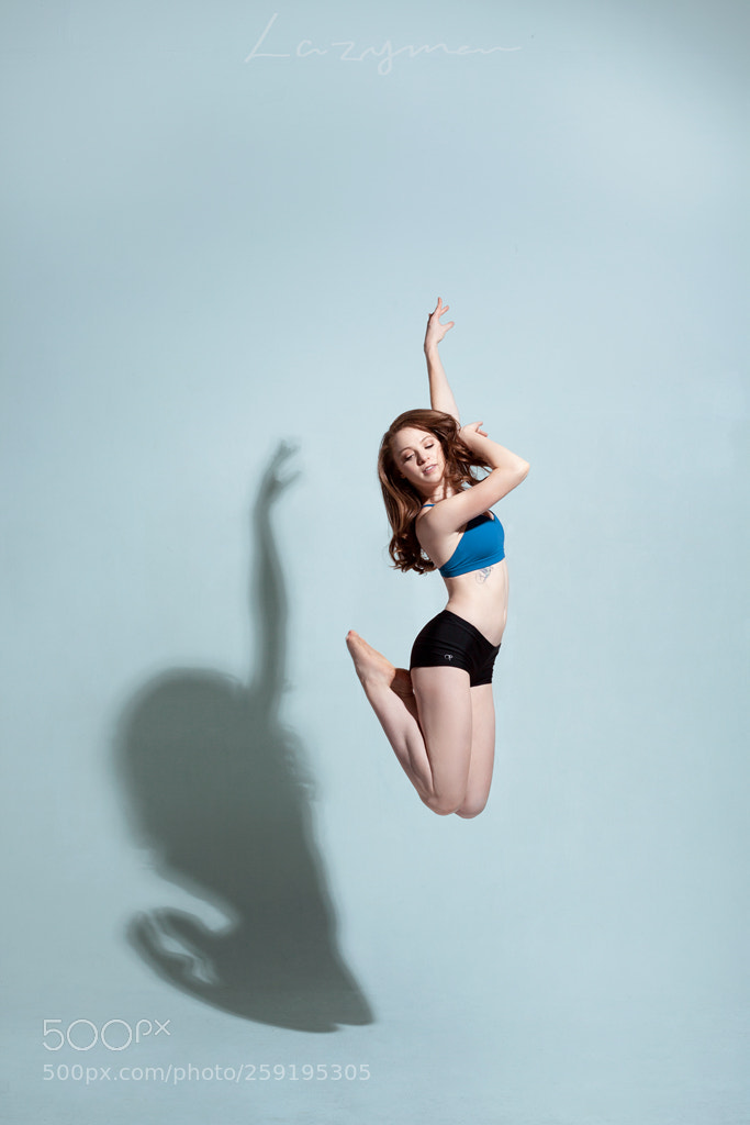 Canon EOS 5D Mark II sample photo. Studio photography