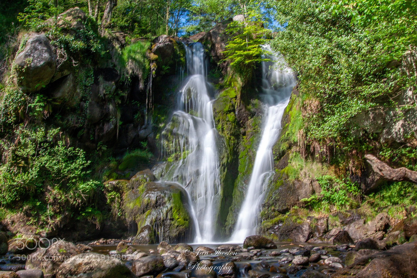 Canon EOS 50D sample photo. Waterfall photography