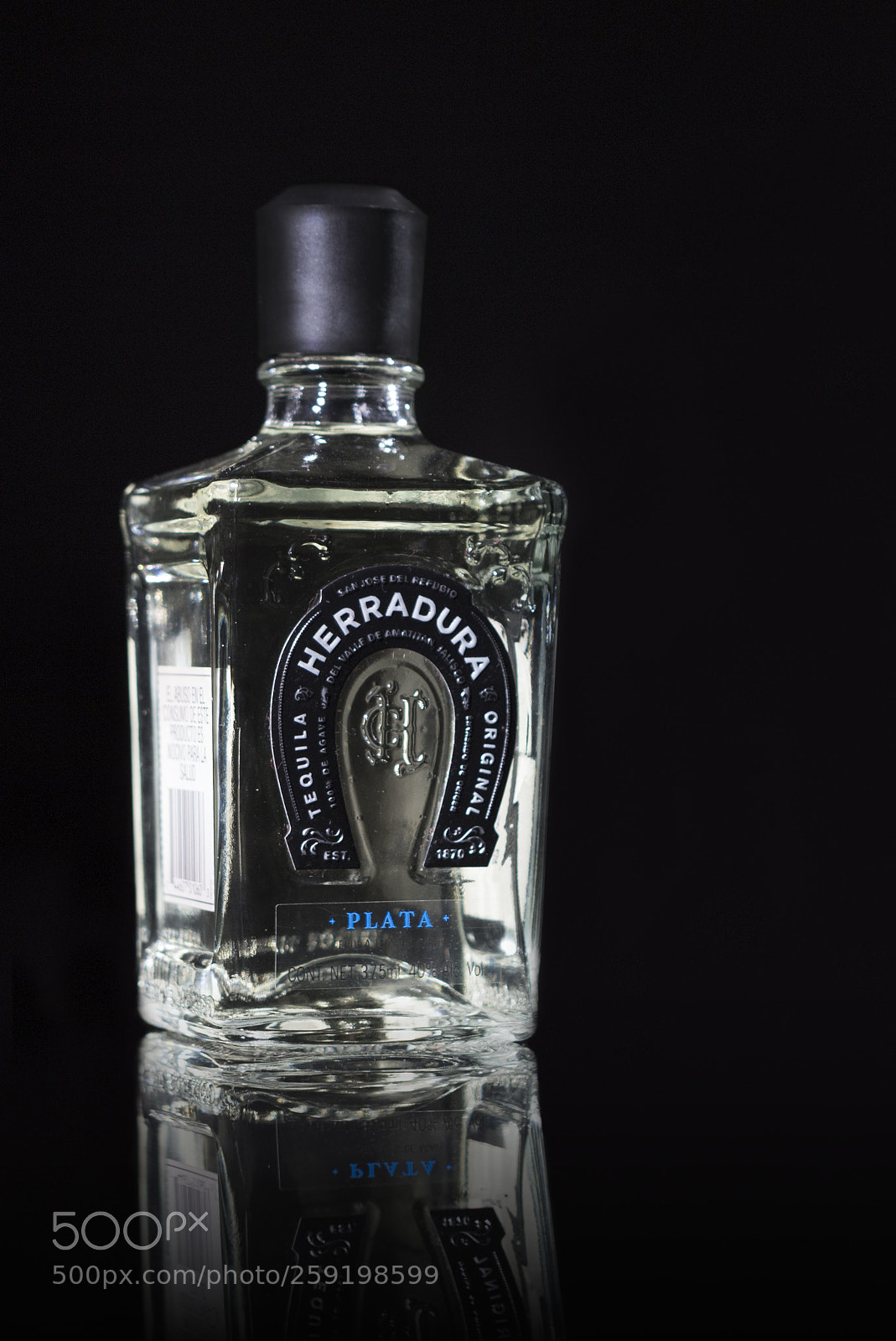 Canon EOS 6D Mark II sample photo. Tequila product shoot photography