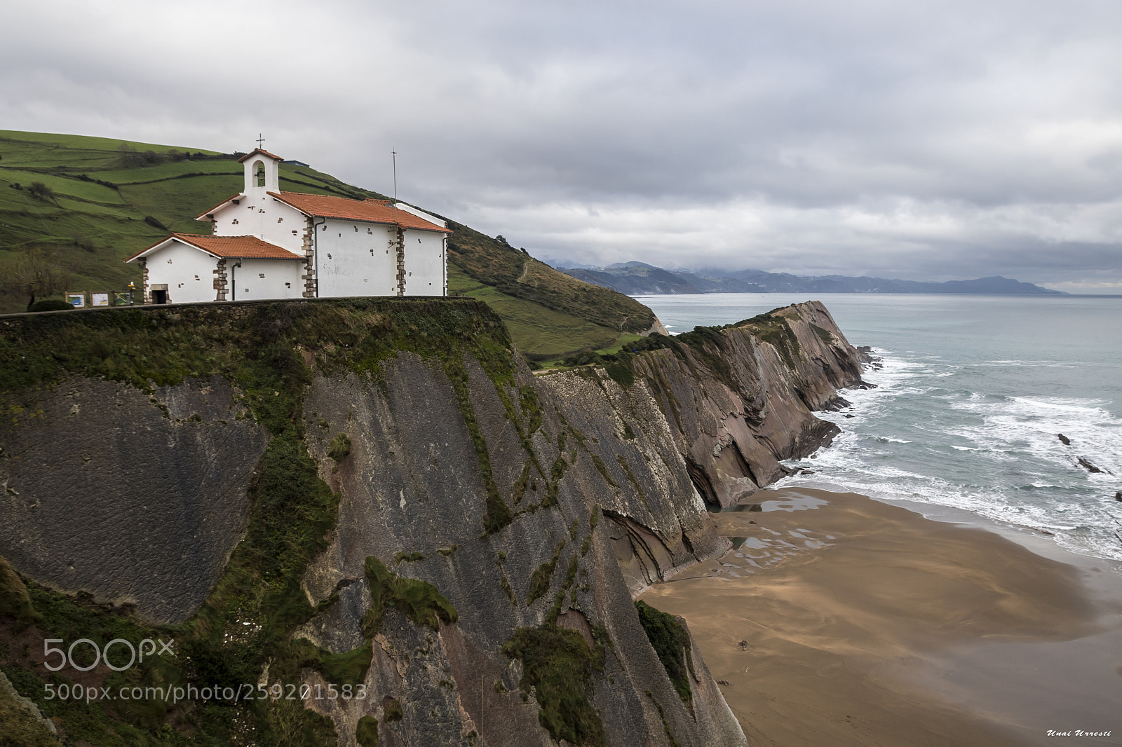 Canon EOS 77D (EOS 9000D / EOS 770D) sample photo. Zumaia (gipuzkoa). photography