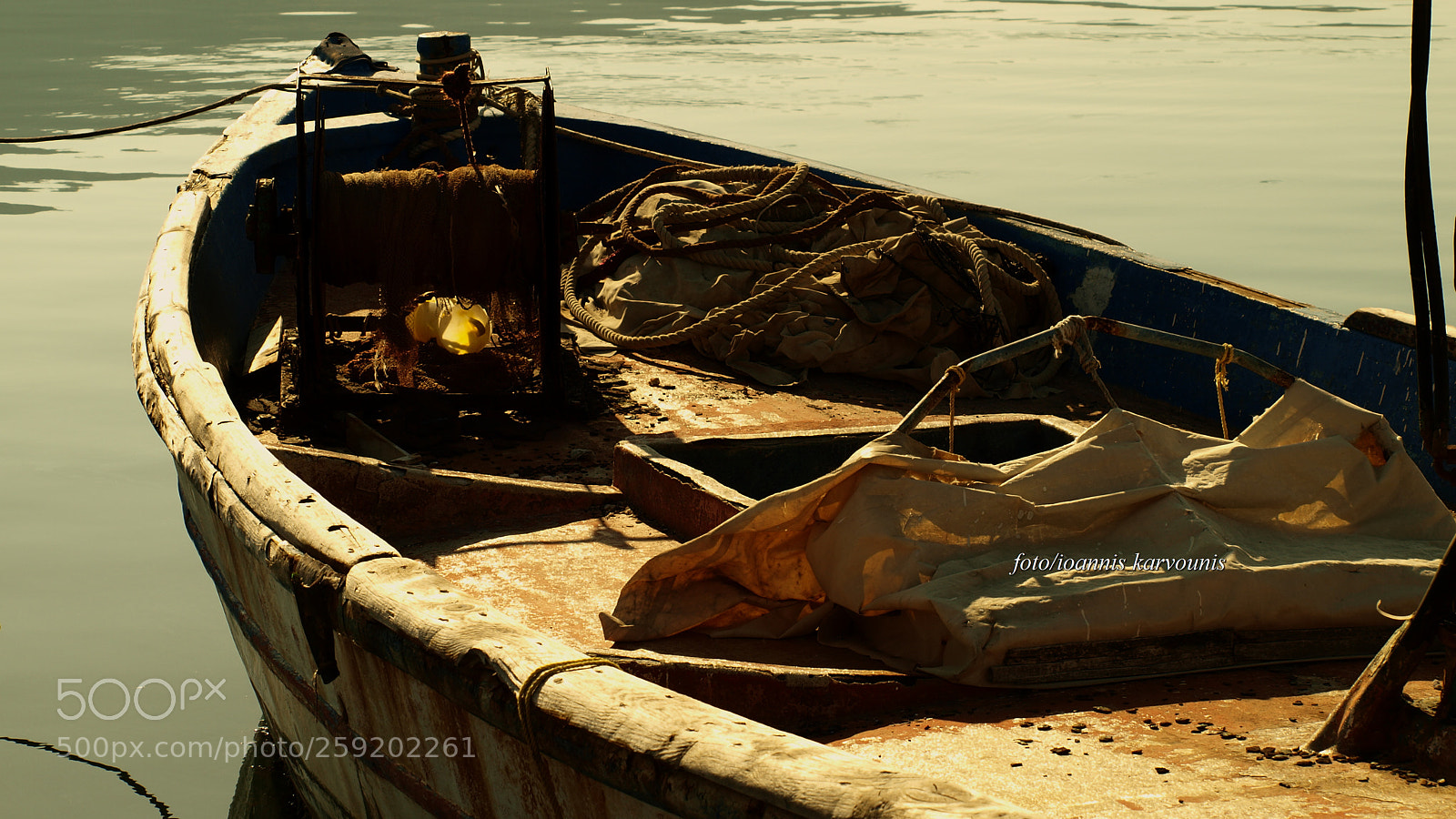 Olympus E-520 (EVOLT E-520) sample photo. Old wooden boat *** photography