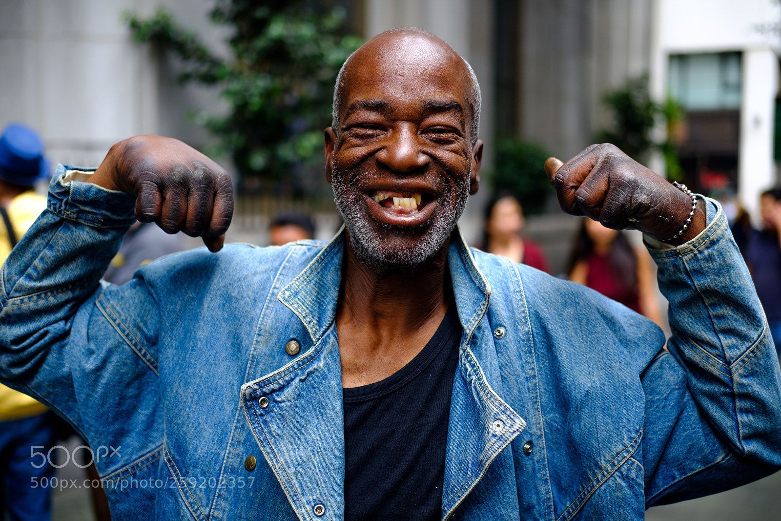 Fujifilm X-T2 sample photo. Gimmie a dollar photography