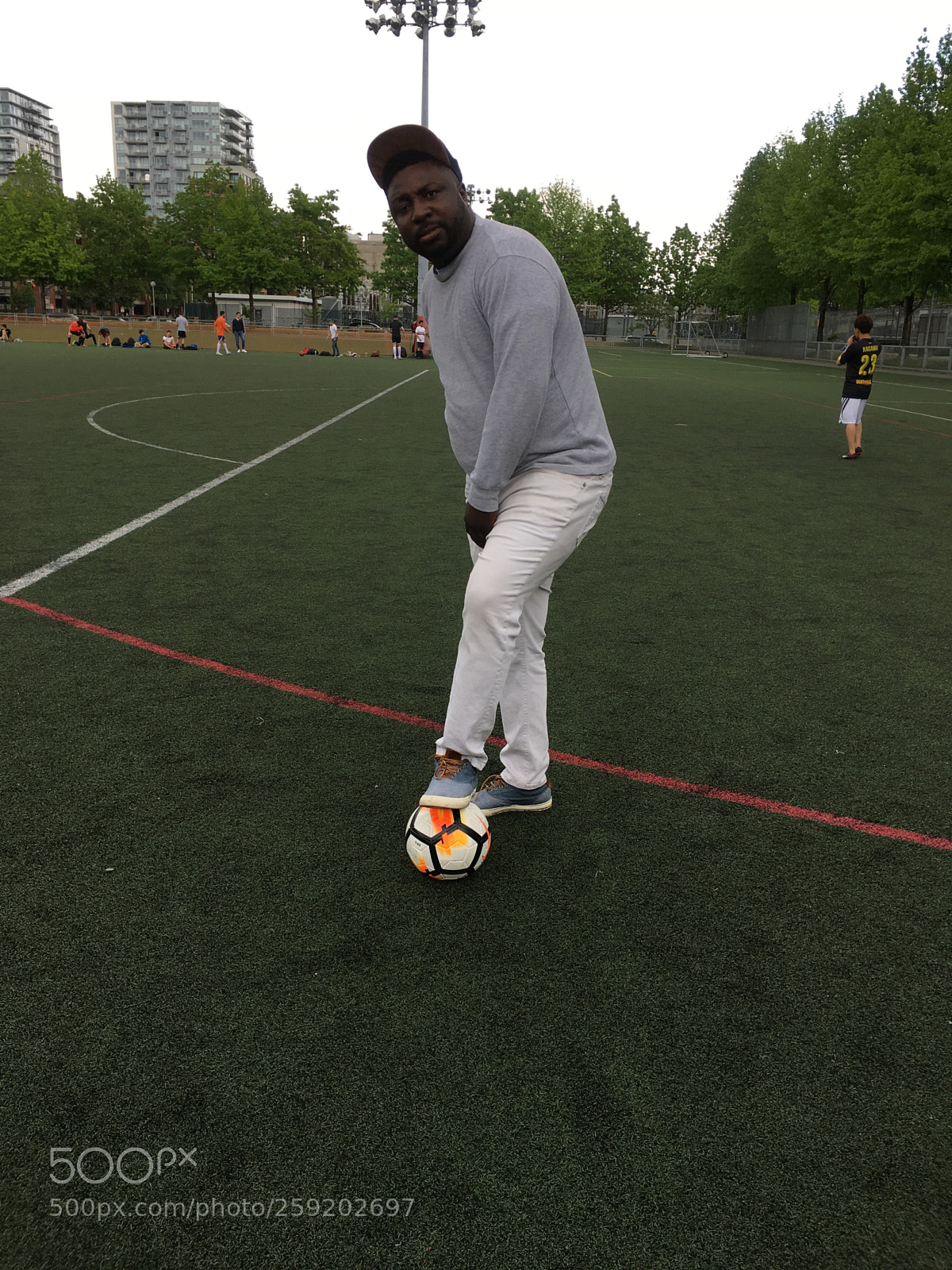Apple iPhone 6s Plus sample photo. Standing on a soccer photography