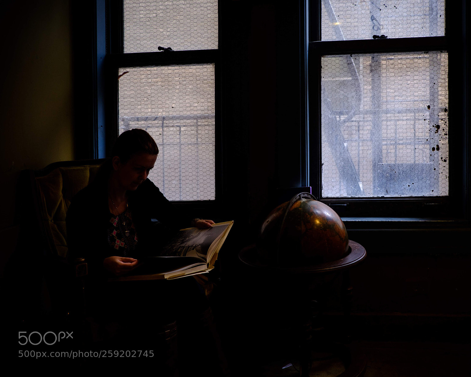 Fujifilm X-T2 sample photo. The windows photography