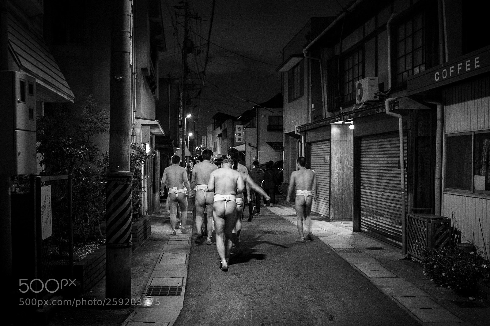 Fujifilm X100S sample photo. Hadaka matsuri photography