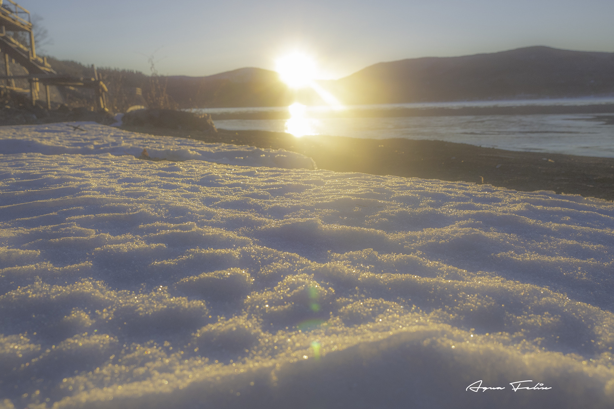 Panasonic Lumix DMC-GX85 (Lumix DMC-GX80 / Lumix DMC-GX7 Mark II) sample photo. As a enveloped sunrise warmth photography