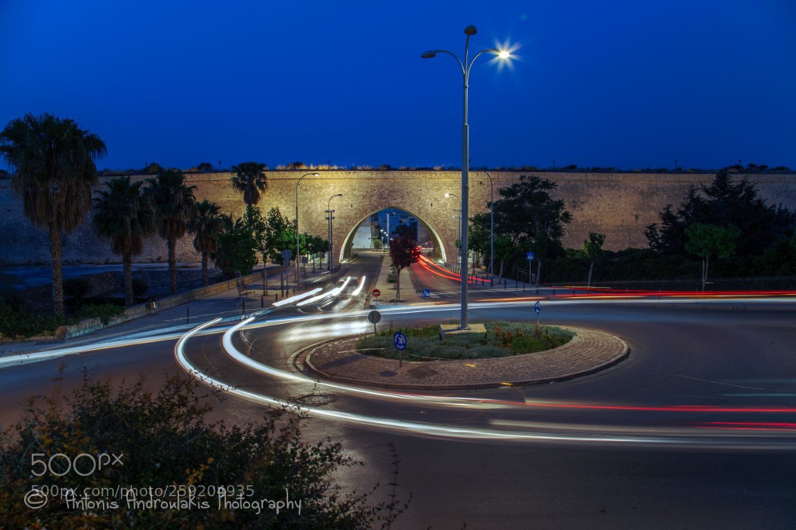 Canon EOS 6D sample photo. Heraklion's walls photography