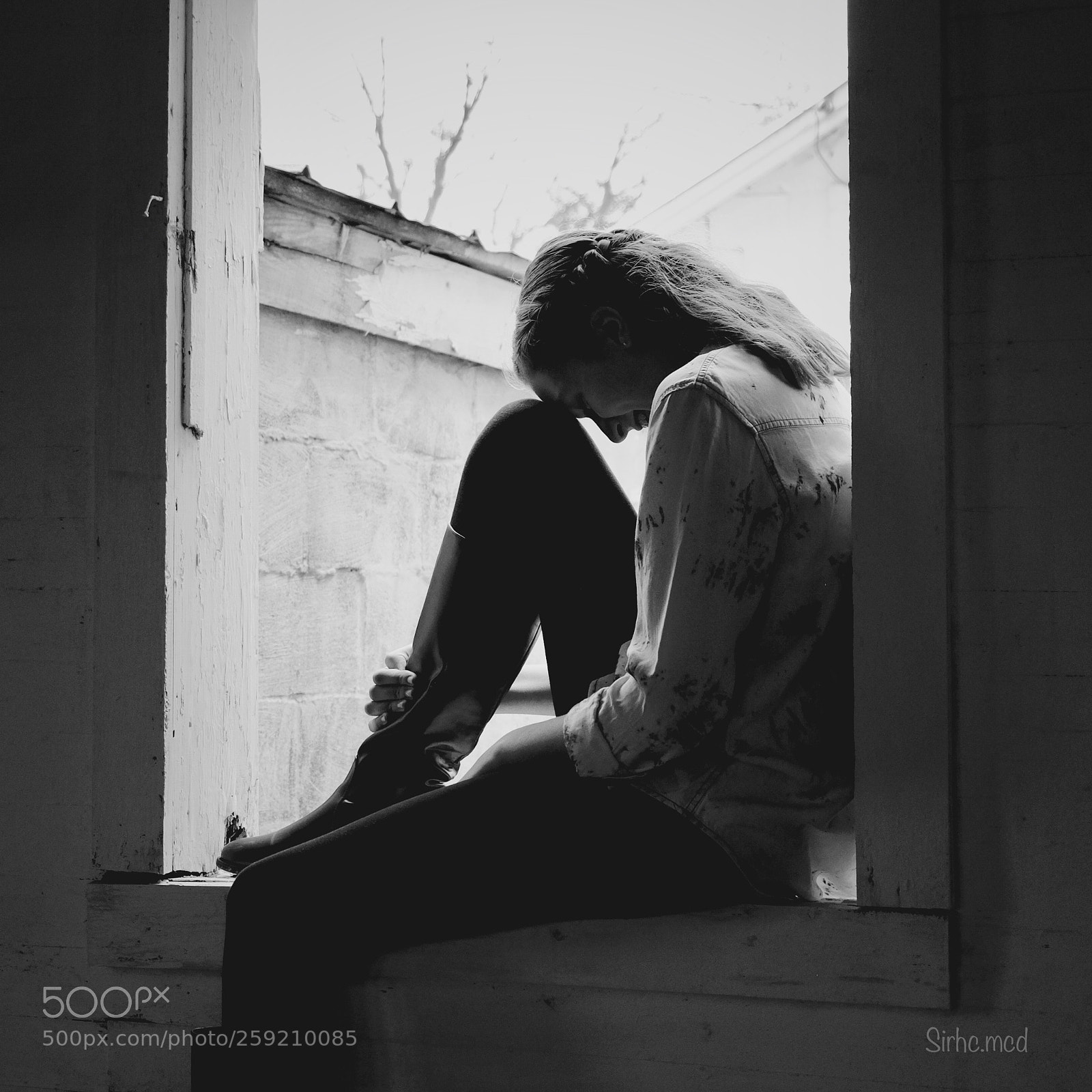 Fujifilm X-T1 sample photo. Window sill photography