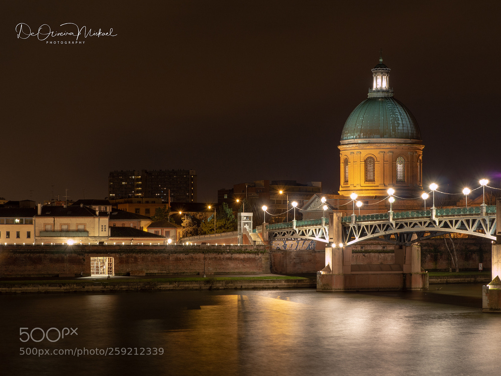 Panasonic Lumix DMC-GH4 sample photo. Toulouse photography