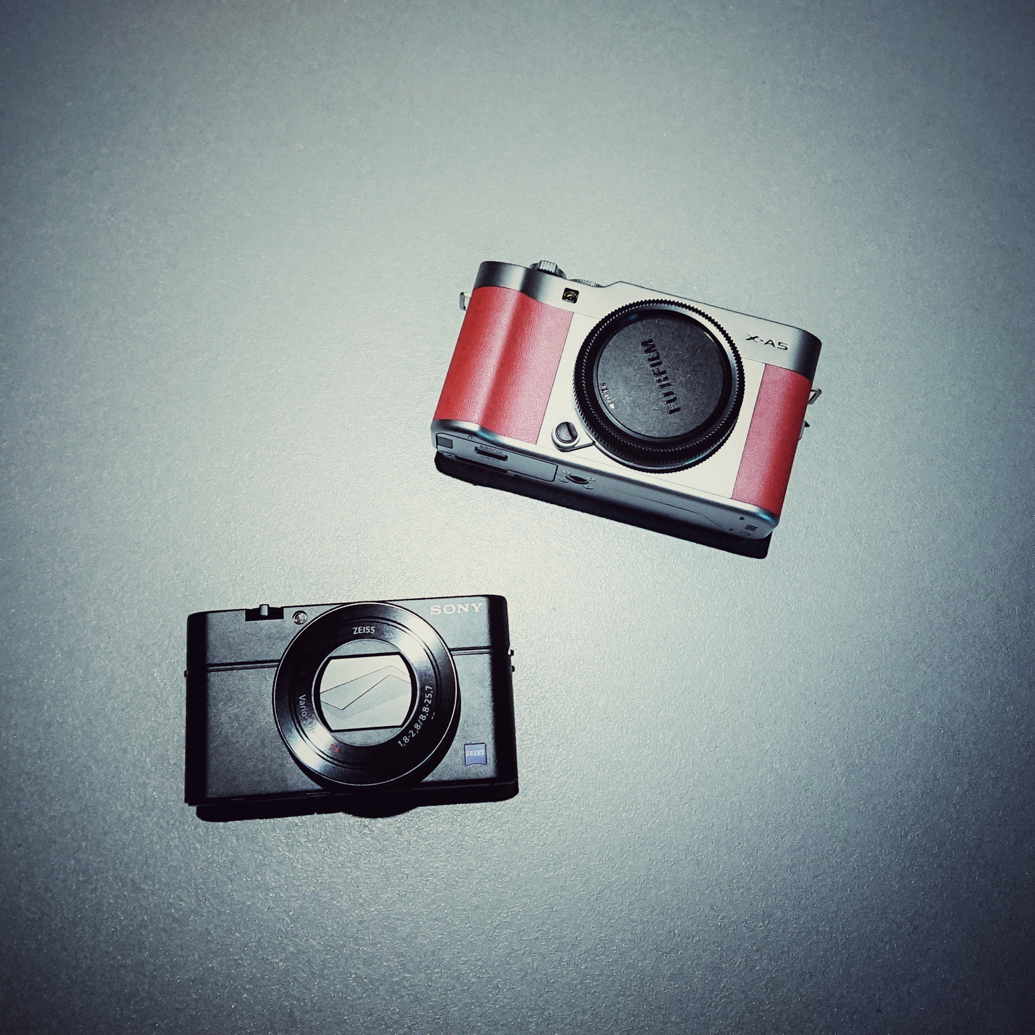 Sony Xperia XZ Premium sample photo. Sony rx100iii & fujifilm x-a5 photography