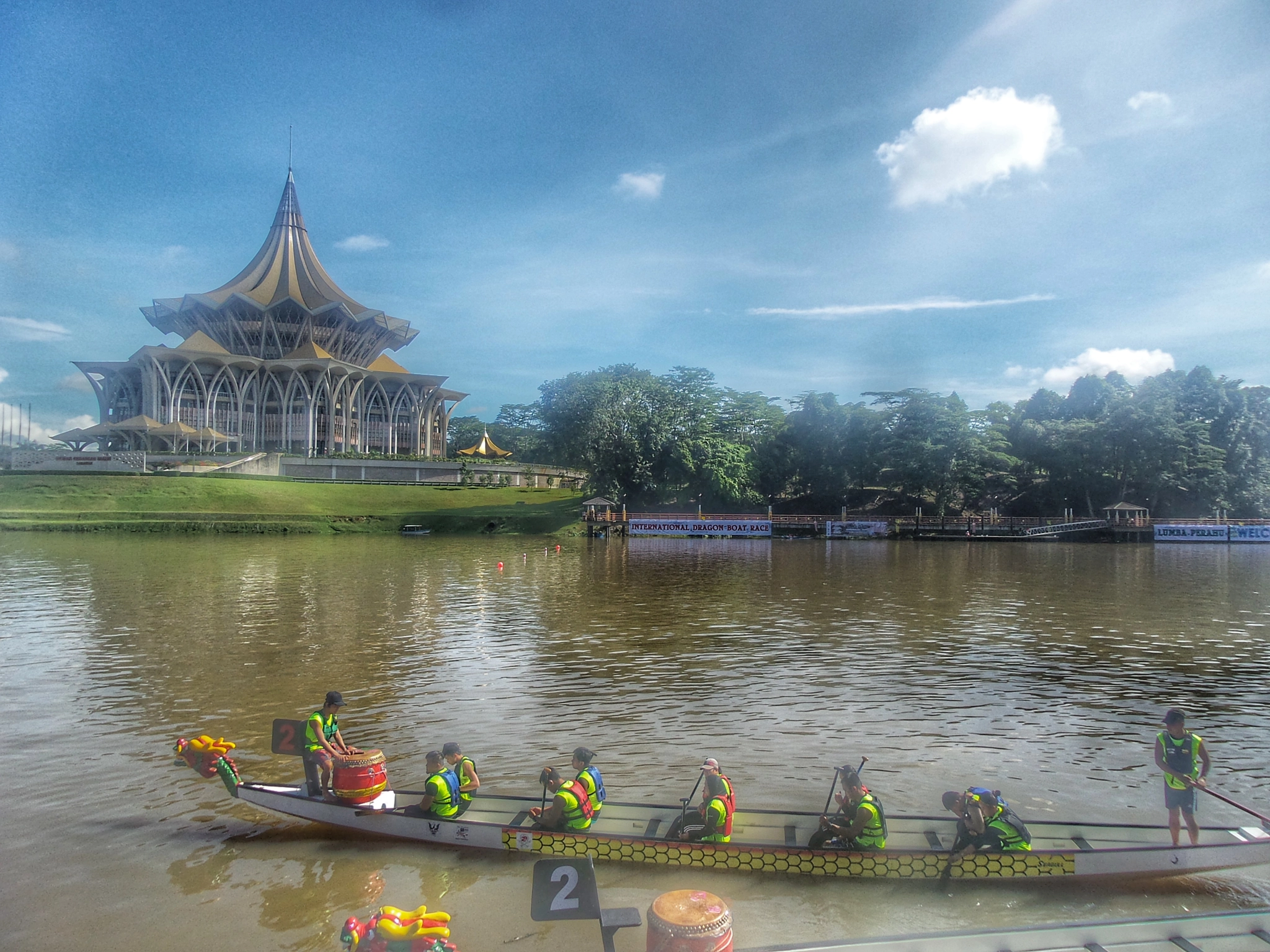 Samsung Galaxy S4 Zoom sample photo. Dragonboat at kuching photography