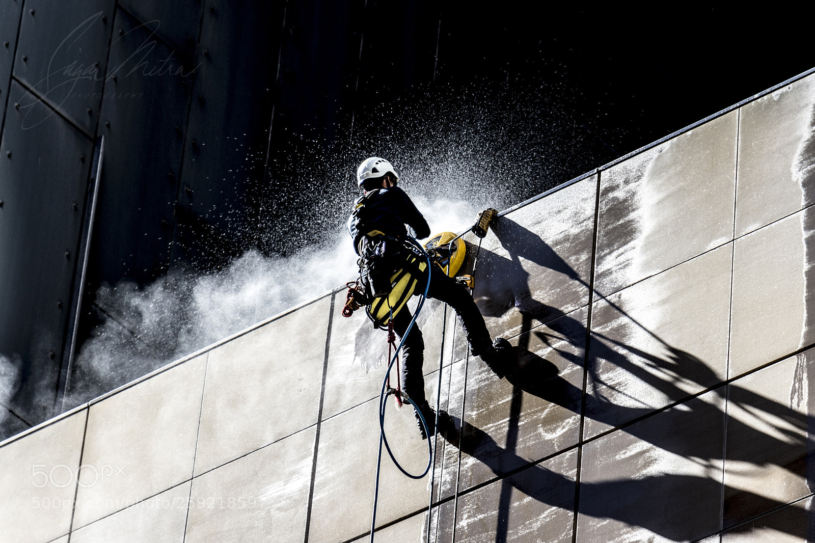 Canon EOS 80D sample photo. Exterior building cleaning photography