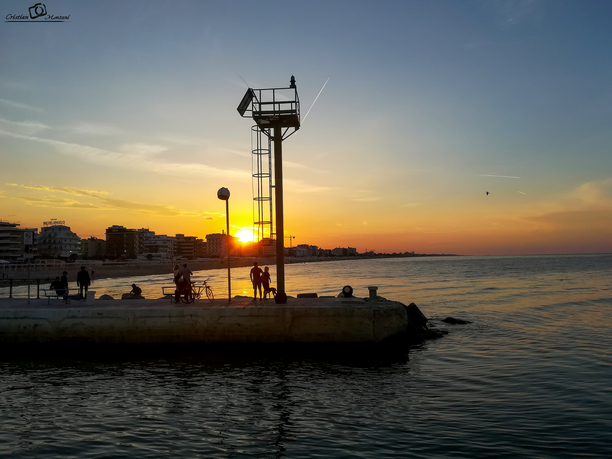 HUAWEI PRA-LX1 sample photo. Whatching the sunset photography