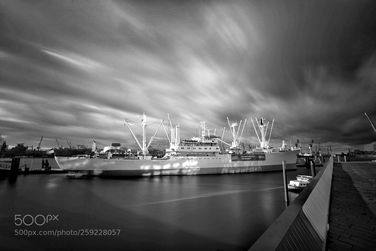 Sony a7R sample photo. The ship photography