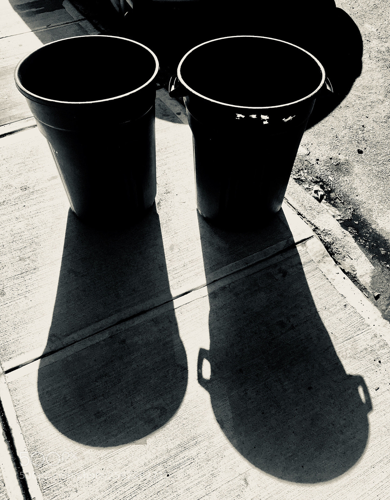 Apple iPhone 6 Plus sample photo. “silver circles” photography