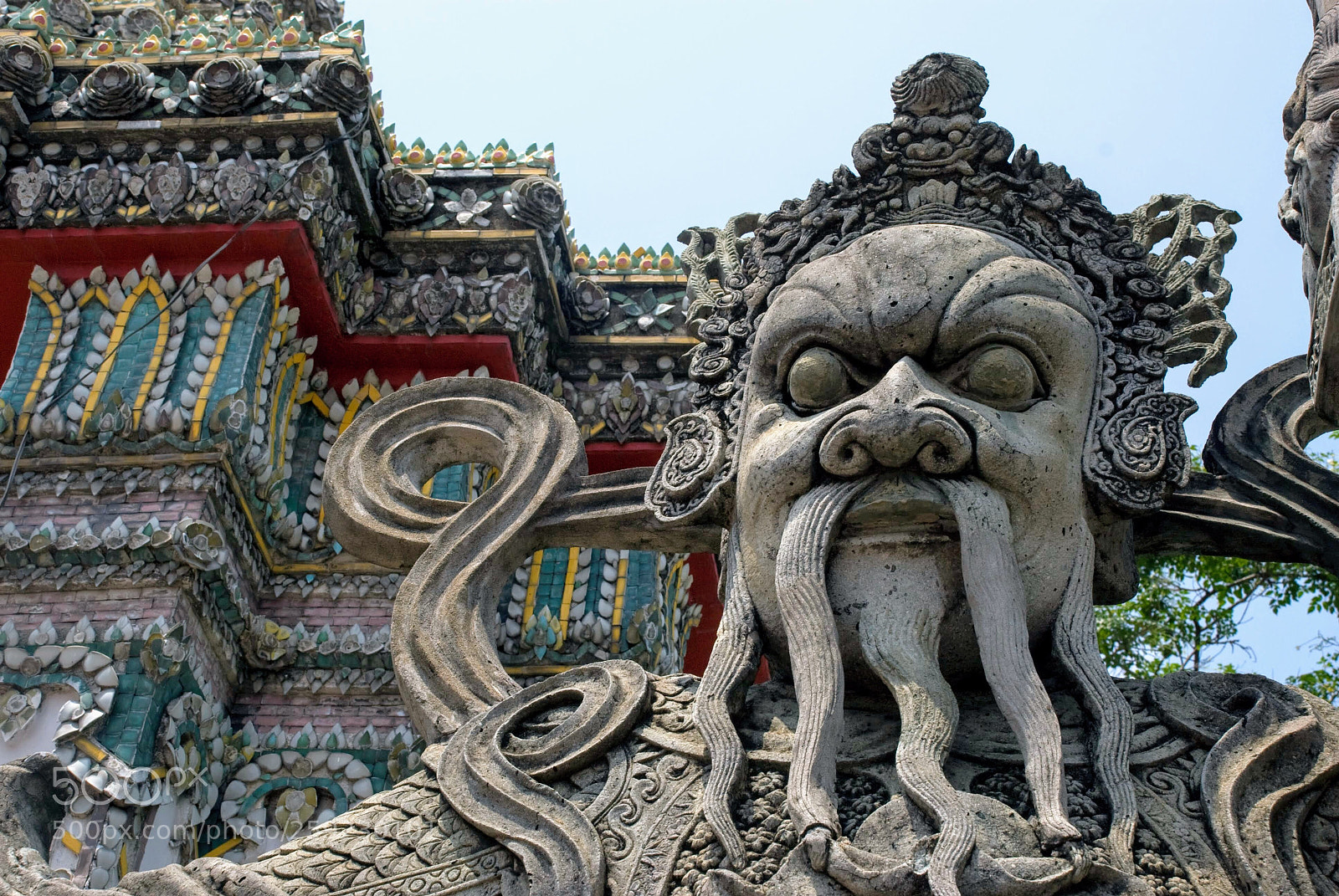 Nikon D80 sample photo. Buddhist temple and statue photography