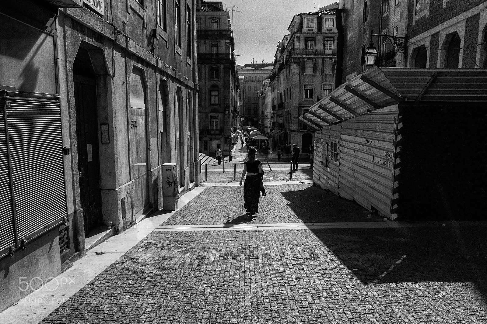 Leica Q (Typ 116) sample photo. Girl in lisboa photography