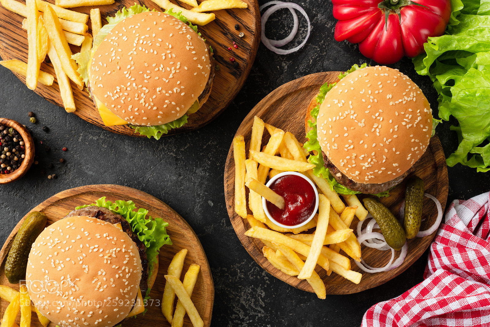 Nikon D810 sample photo. Tasty burgers, cheeseburgers, french photography
