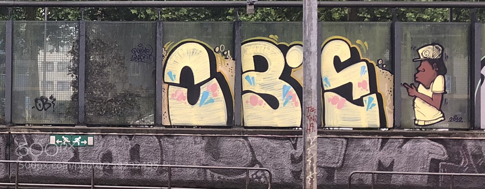 Apple iPhone 8 sample photo. Grafitti photography
