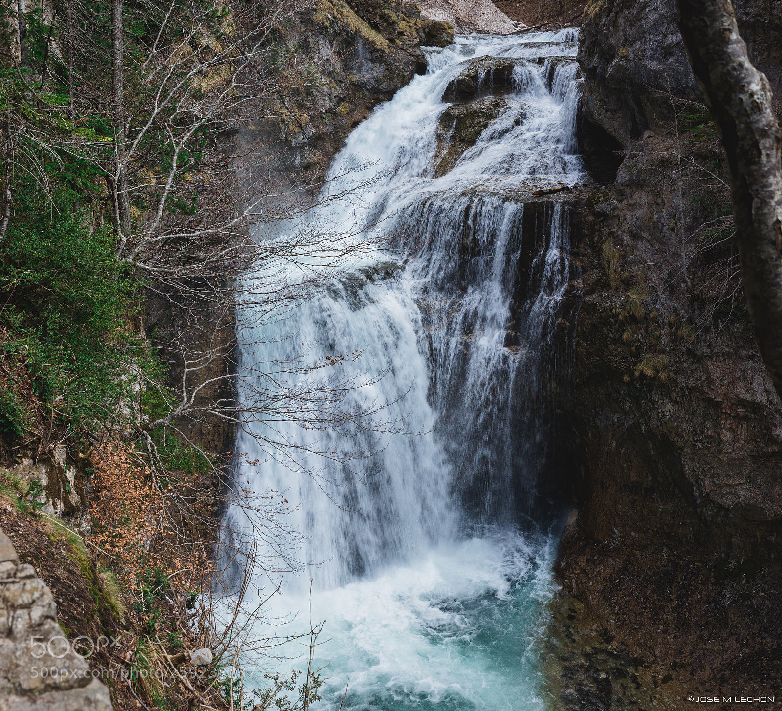 Canon EOS 600D (Rebel EOS T3i / EOS Kiss X5) sample photo. Waterfall photography