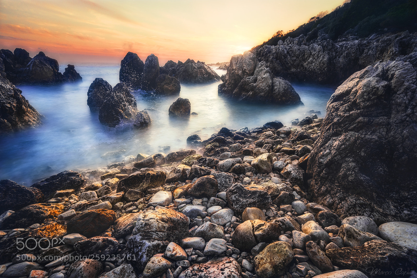 Sony a7R II sample photo. Punta rossa liscio web photography