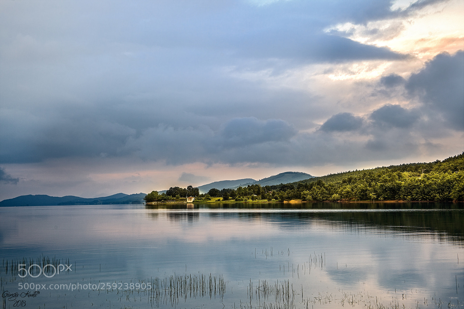 Canon EOS 5D Mark II sample photo. Hdr lampero photography