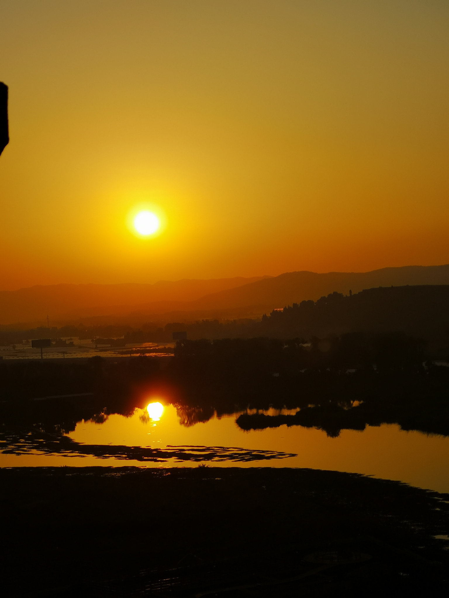HUAWEI P20 Pro sample photo. The sunrise photography