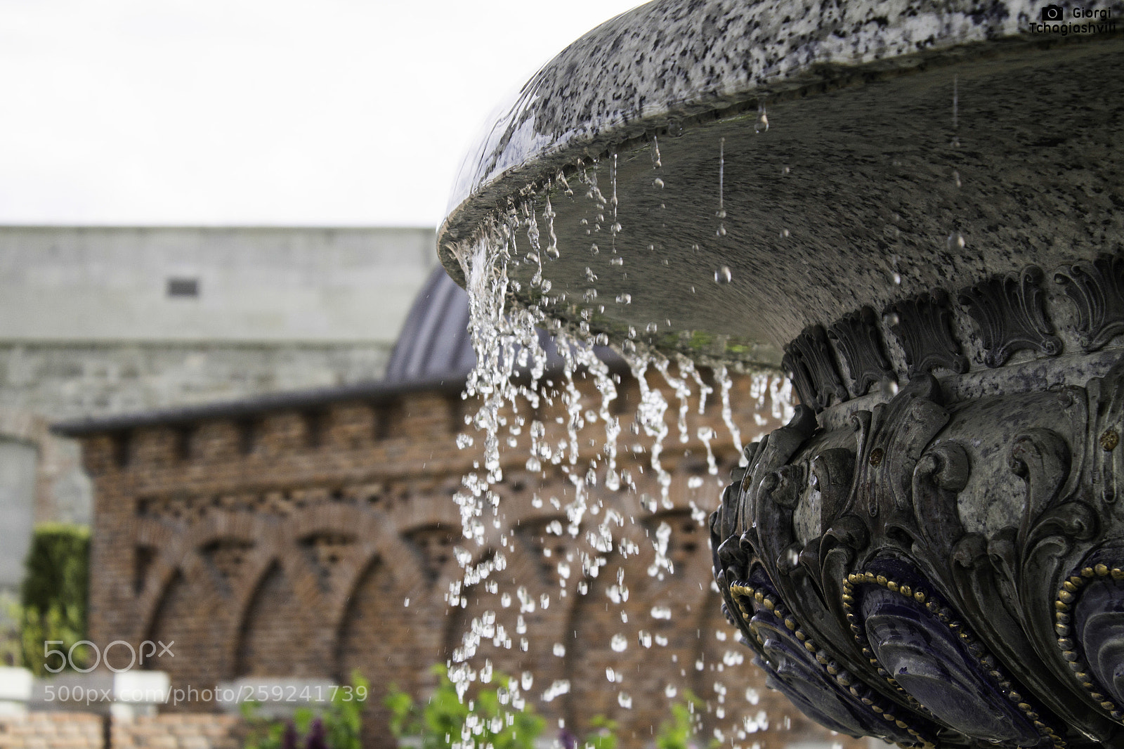 Canon EOS 1100D (EOS Rebel T3 / EOS Kiss X50) sample photo. Fountain ? photography
