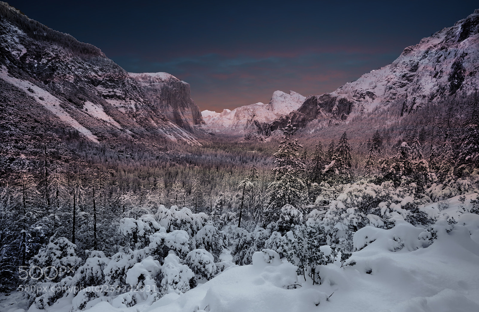 Sony a7R II sample photo. Sunset over tunnel view photography