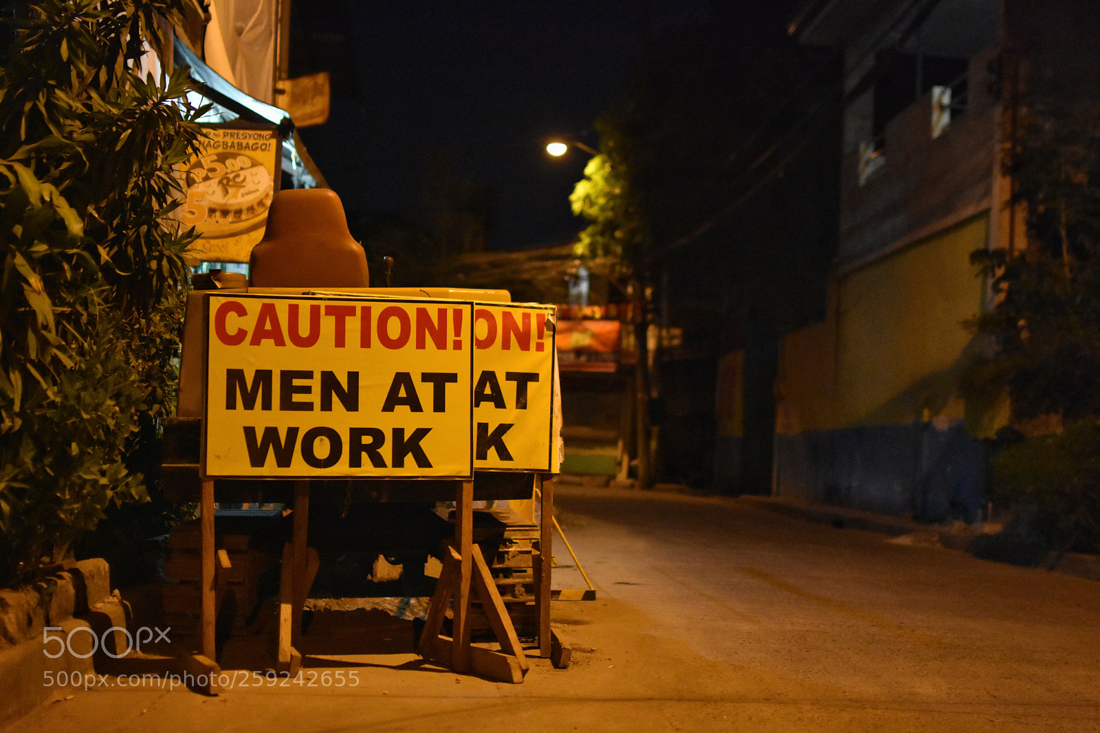 Nikon D3400 sample photo. Men [not] at work photography