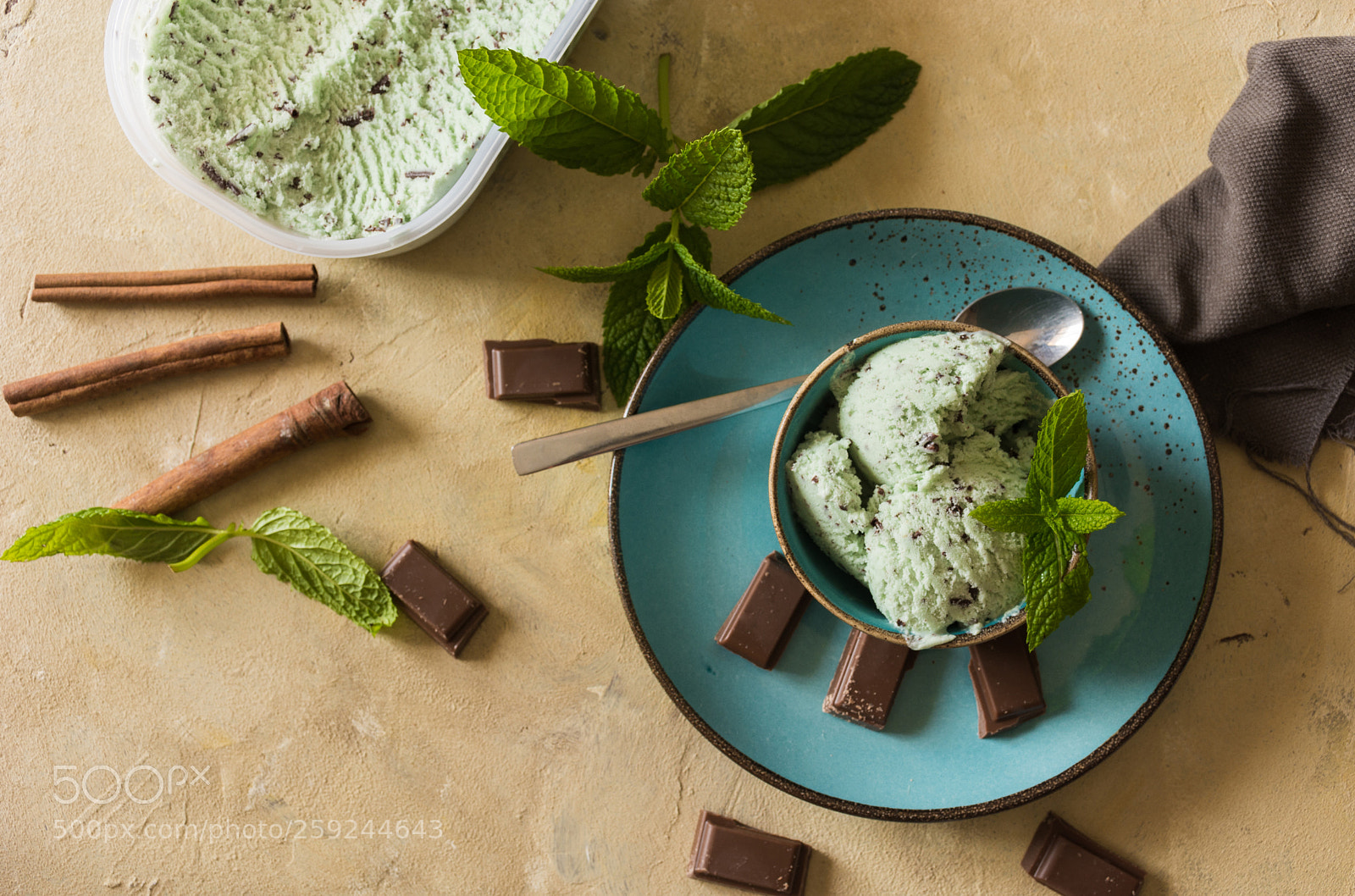 Nikon D7100 sample photo. Homemade mint and chocolate photography