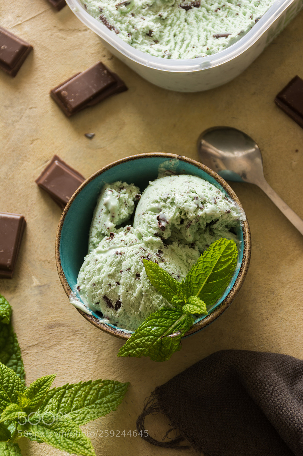 Nikon D7100 sample photo. Homemade mint and chocolate photography