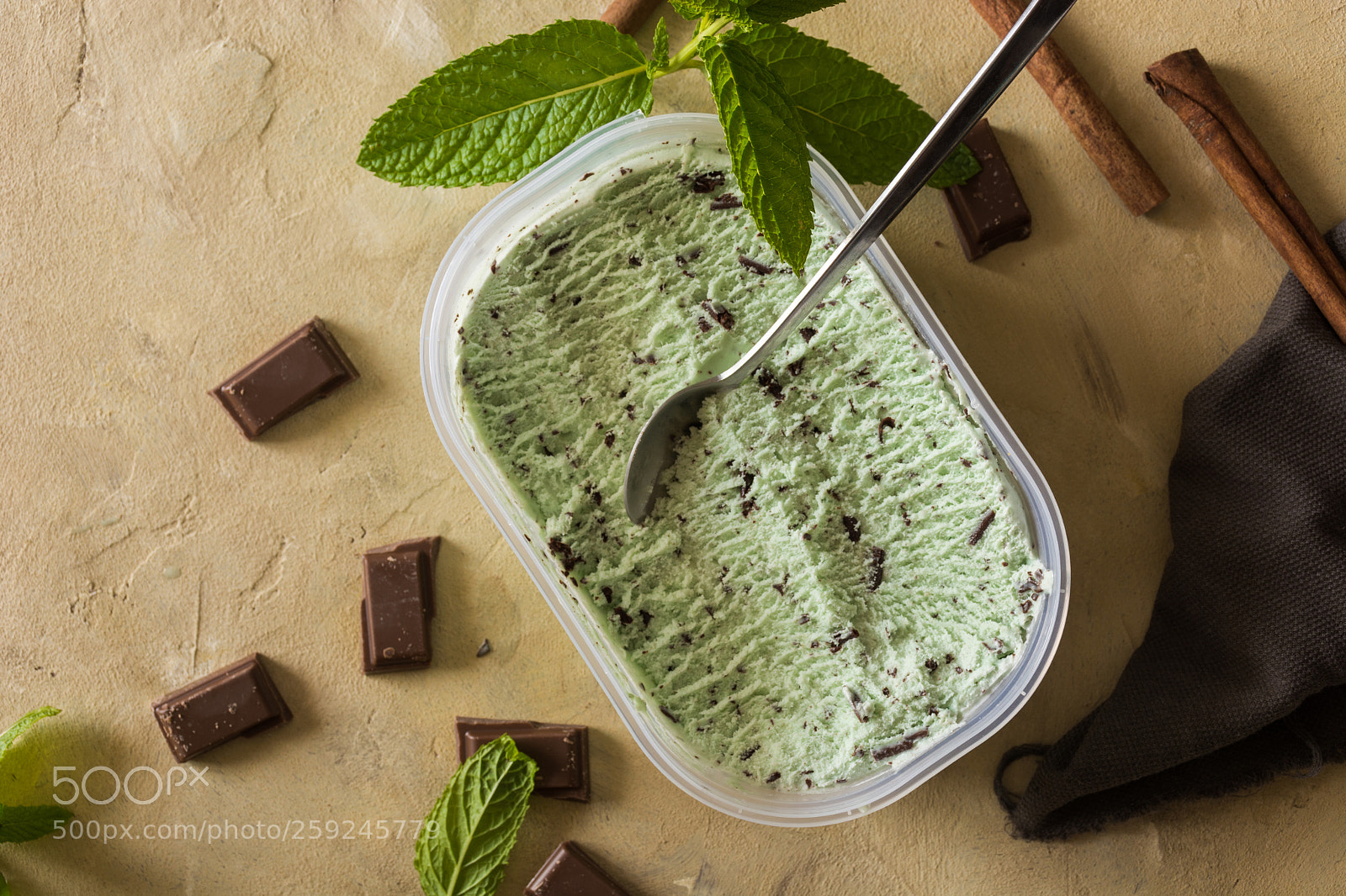 Nikon D7100 sample photo. Homemade mint and chocolate photography