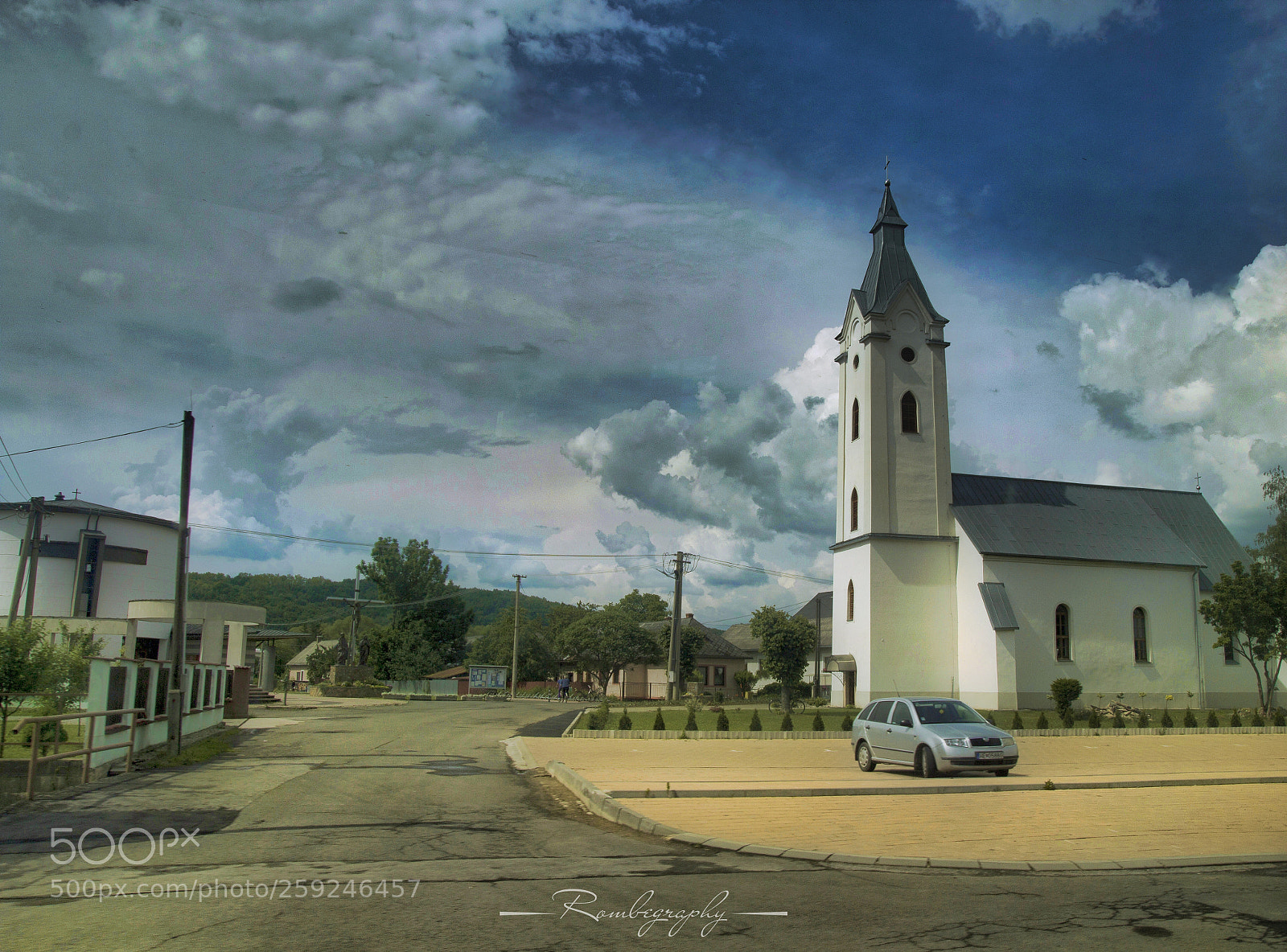 Canon EOS 600D (Rebel EOS T3i / EOS Kiss X5) sample photo. 2 churches photography